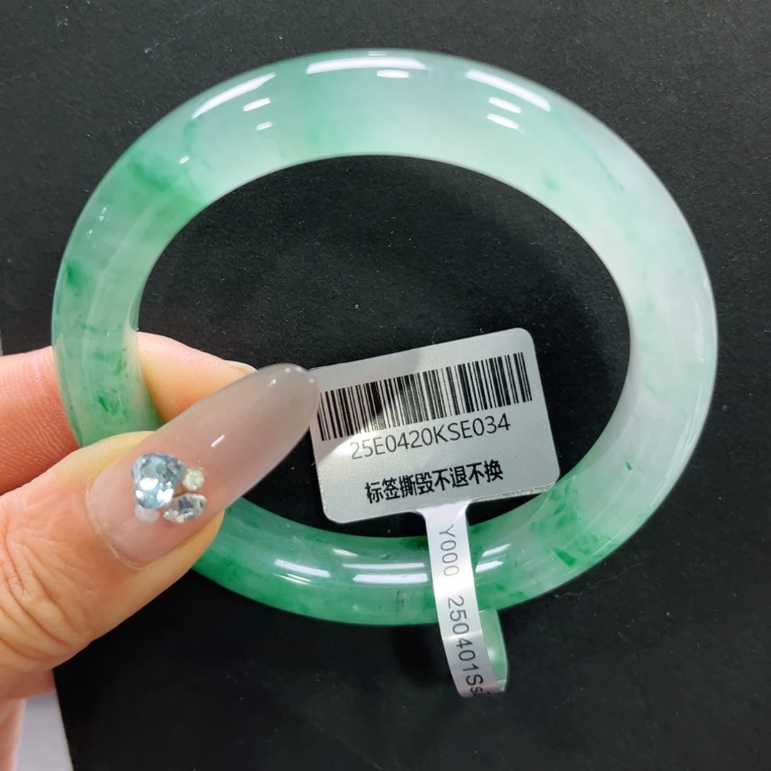 无***敌石英质玉手镯未镶嵌➕小玥56