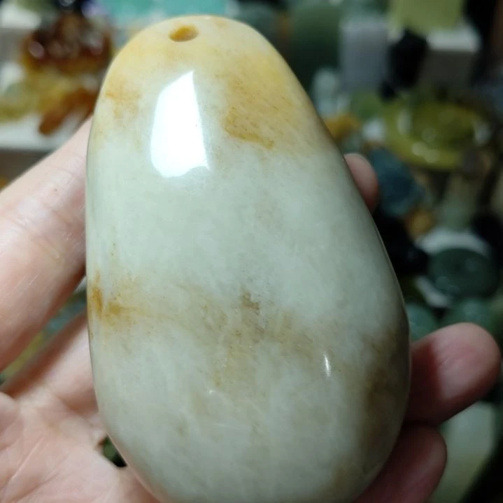 岫玉未镶嵌手把件