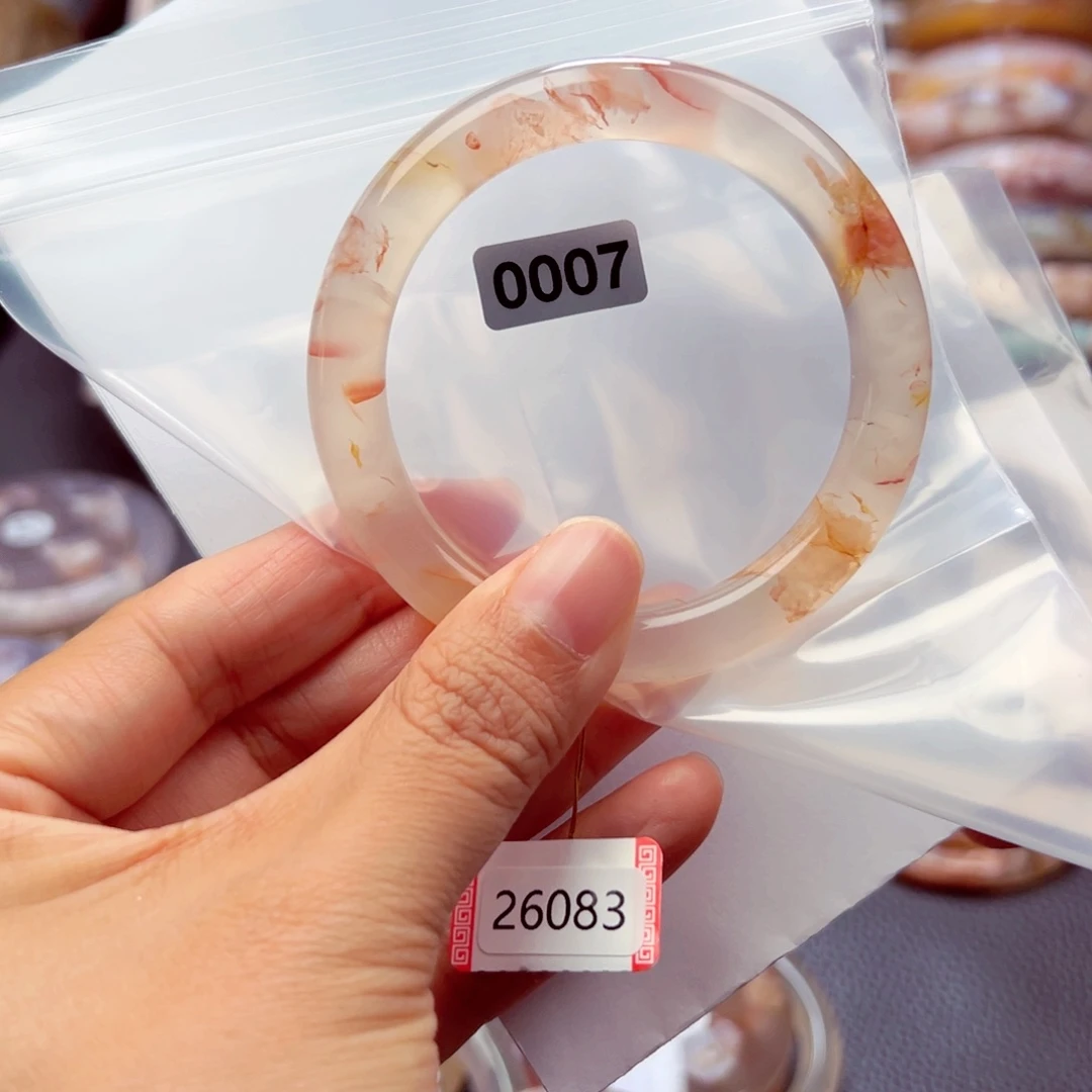 手镯玛瑙/玉髓未镶嵌一*星