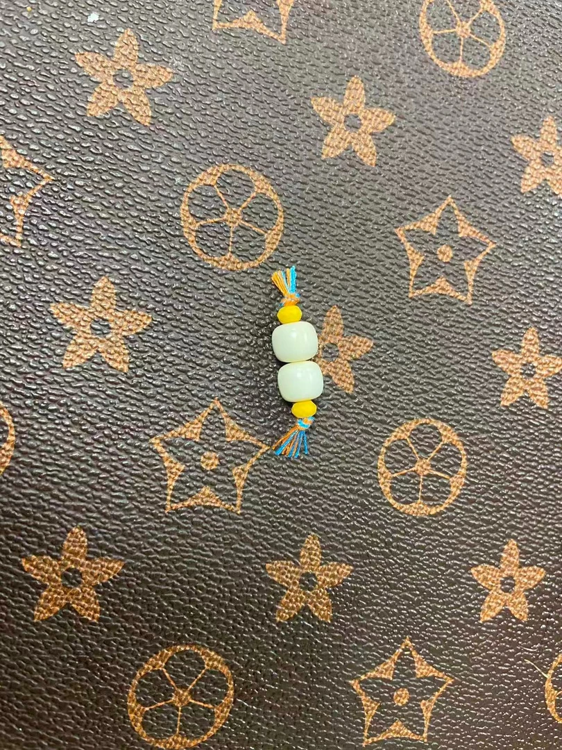 DZ0008猛犸牙单珠单圈