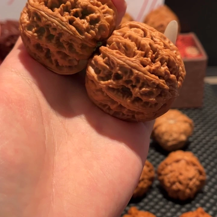 吊坠文玩核桃大粗筋