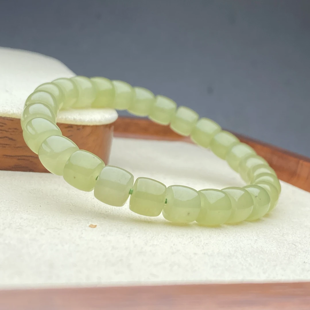 8mm晴水老型珠手链多样性发一件QS-232号