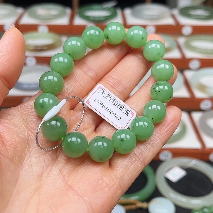 和田玉手串未镶嵌