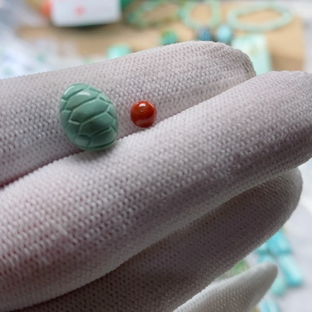 南红玛瑙颈饰未镶嵌