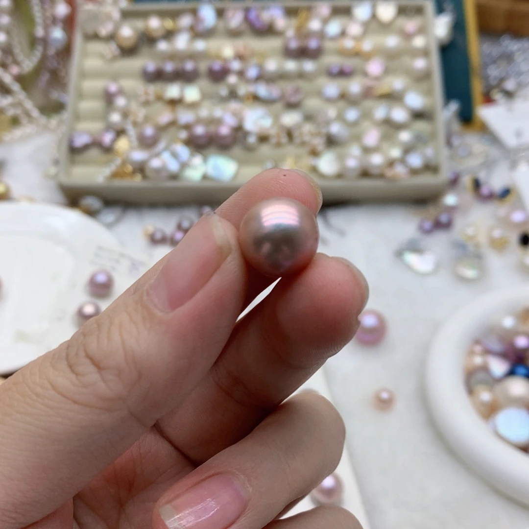 淡水珍珠未镶嵌颈饰有瑕疵