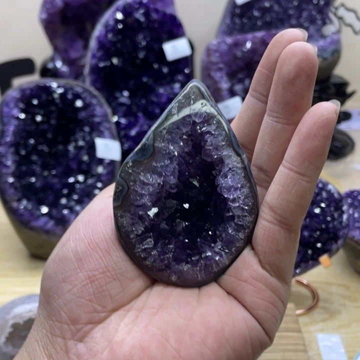 未镶嵌大型摆件（非配饰）紫晶