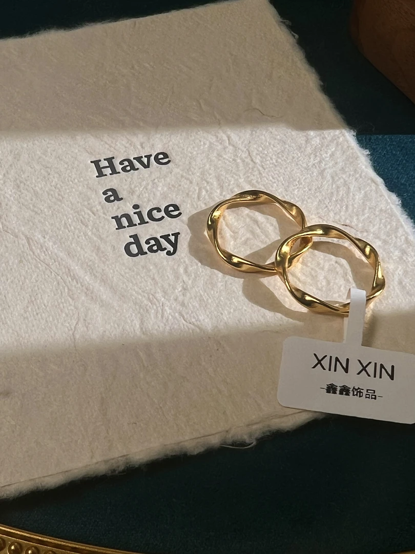 莫比乌斯环戒指