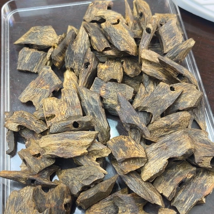 沉香沉香碎屑奇楠沉水块料50克