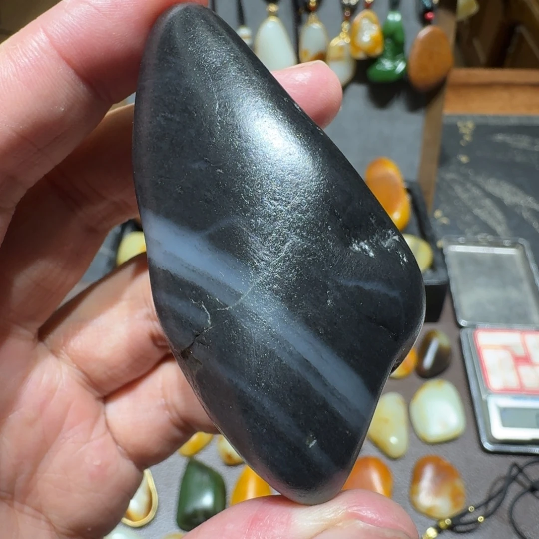 颈饰未镶嵌和田玉