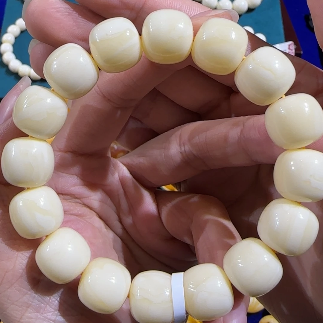 蜜蜡未镶嵌裸石俄料同料奶豆豆手串