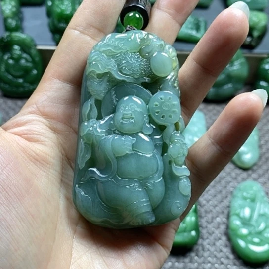 【闪购商品】颈饰未镶嵌和田玉