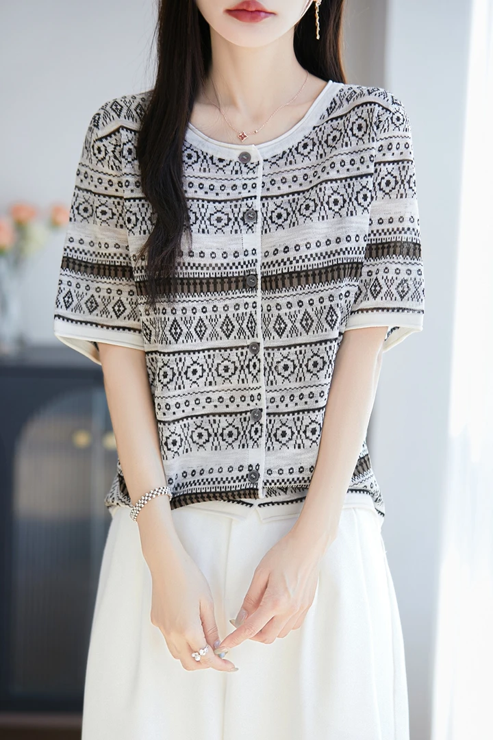 法式复古原创提花针织开衫新款薄款宽松百搭上衣