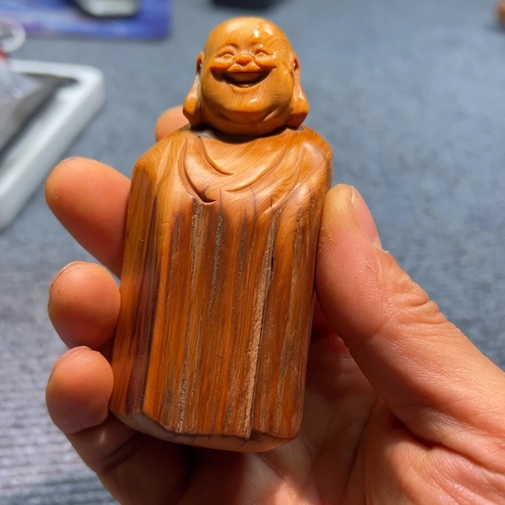 小***志柏木（崖柏）陈化老料手串把件