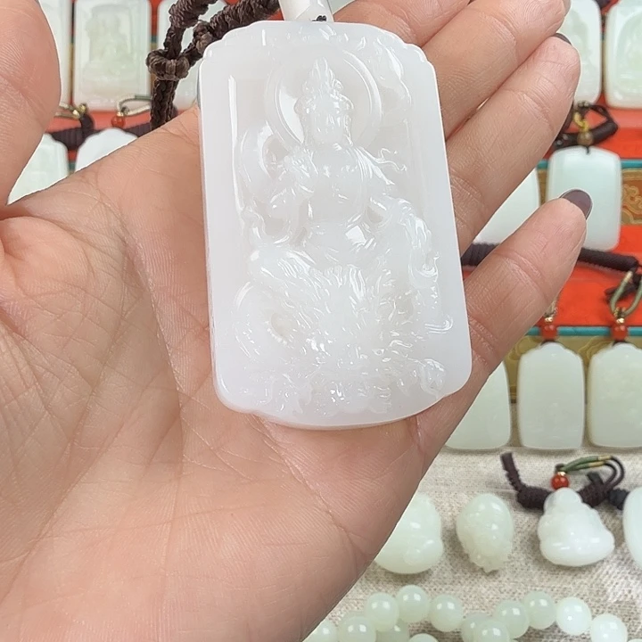 ****坤和田玉（糖玉）未镶嵌吊坠(赠链)