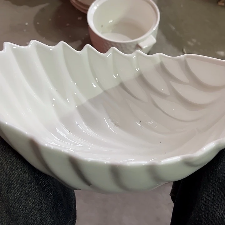 碟一个大树叶工厂库存微瑕产品