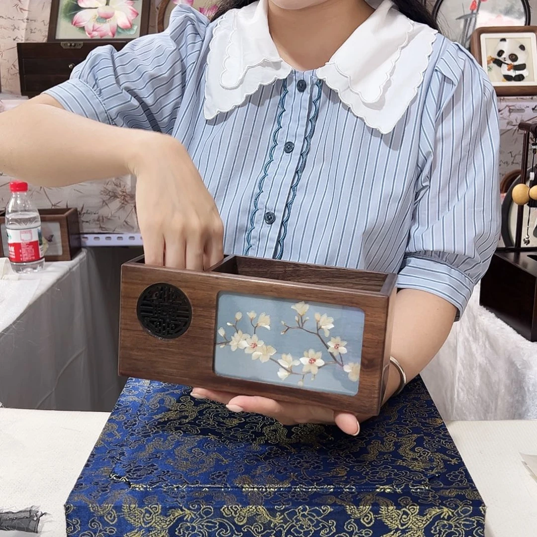 织绣苏绣收纳盒手工