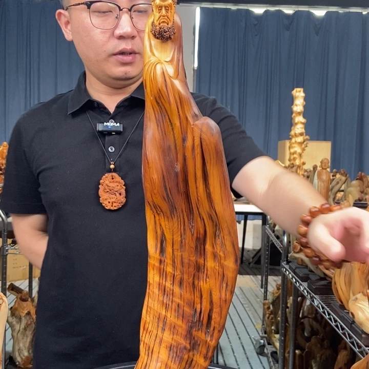 柏木（崖柏）随型摆件