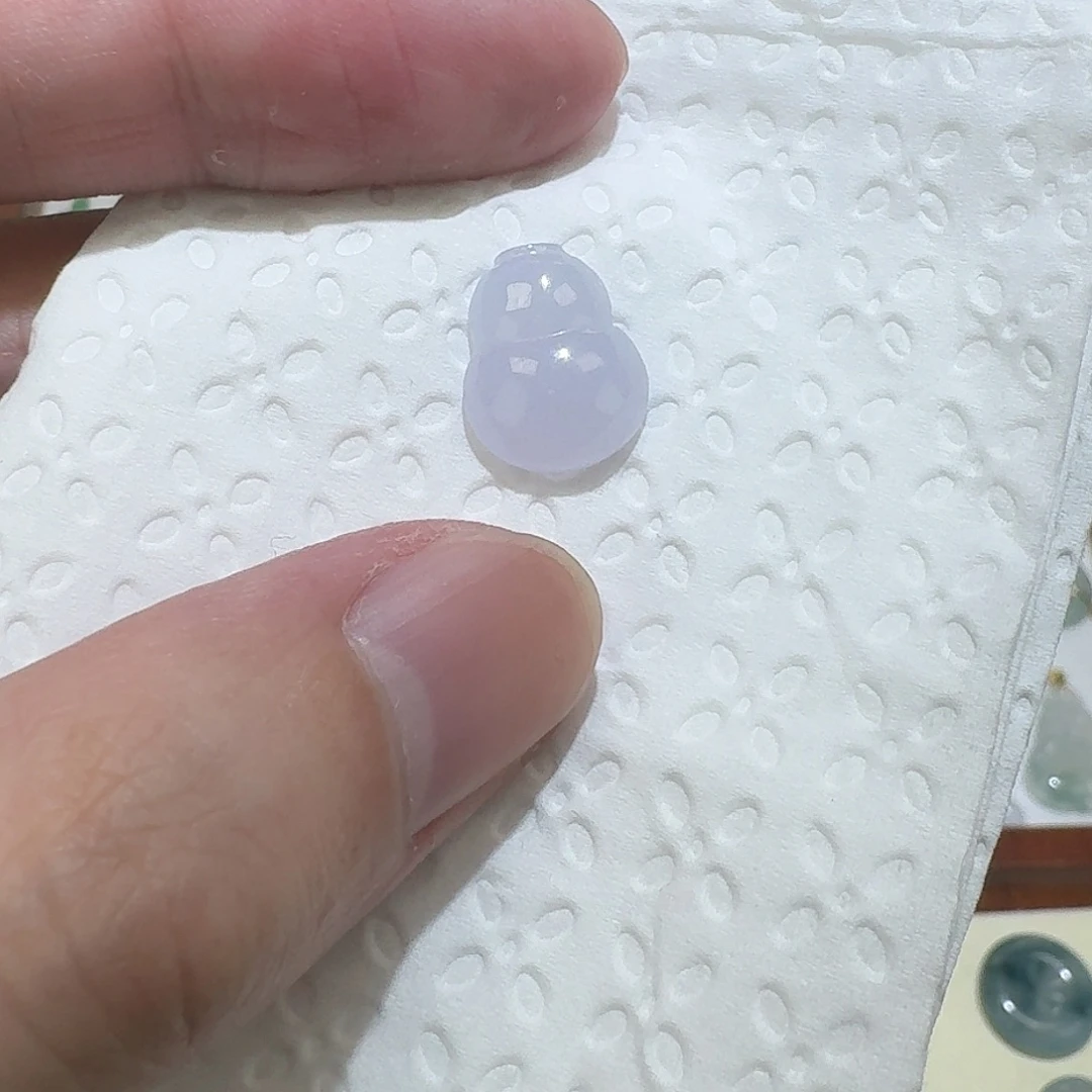 颈饰未镶嵌翡翠冰紫葫芦
