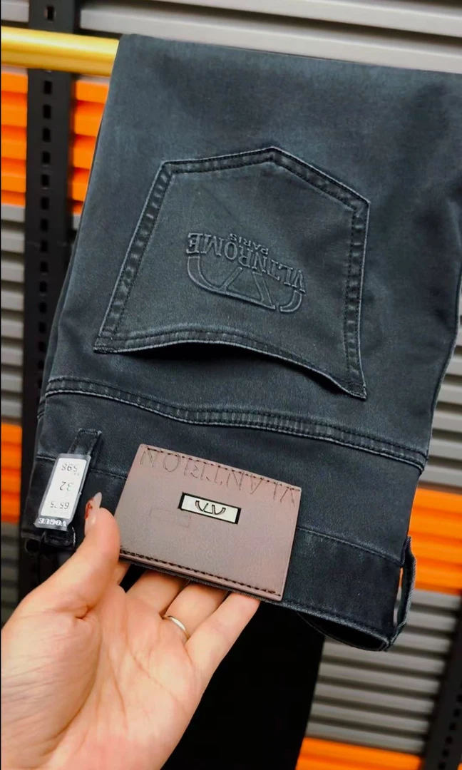 春季新款男生宽松休闲百搭牛仔裤6575