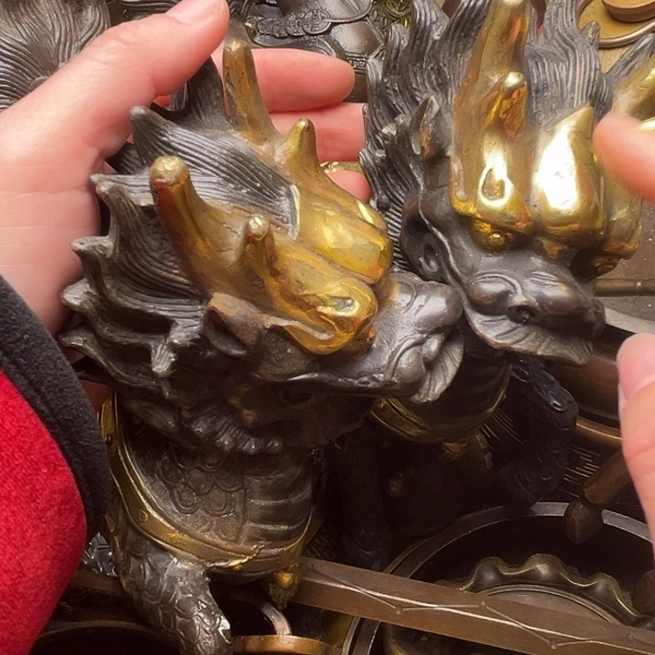 精美铜器批发档口