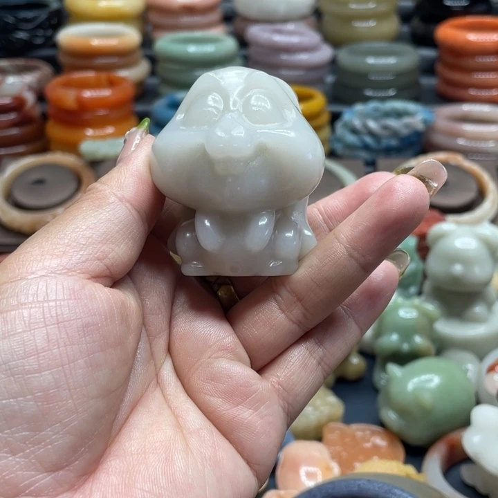 颈饰合金石英质玉