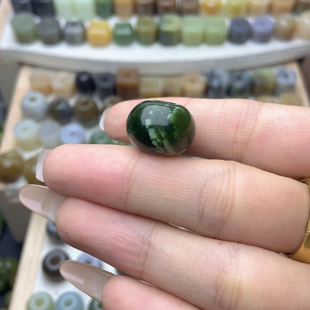 和田玉未镶嵌颈饰福利6 微瑕 不退不换