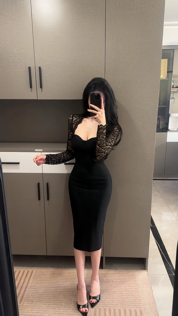 长袖秋季拼接高腰吸汗方领连衣裙性感包臀裙秋冬裙子绷带连衣裙