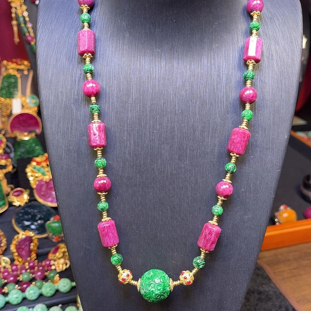 未镶嵌红宝石颈饰