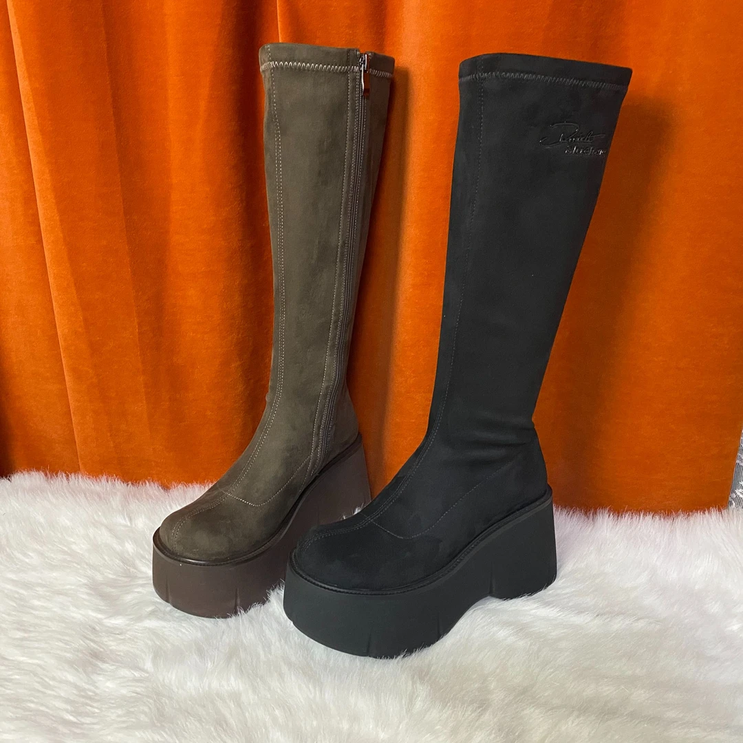 B121新疆包邮休闲女款高帮鞋