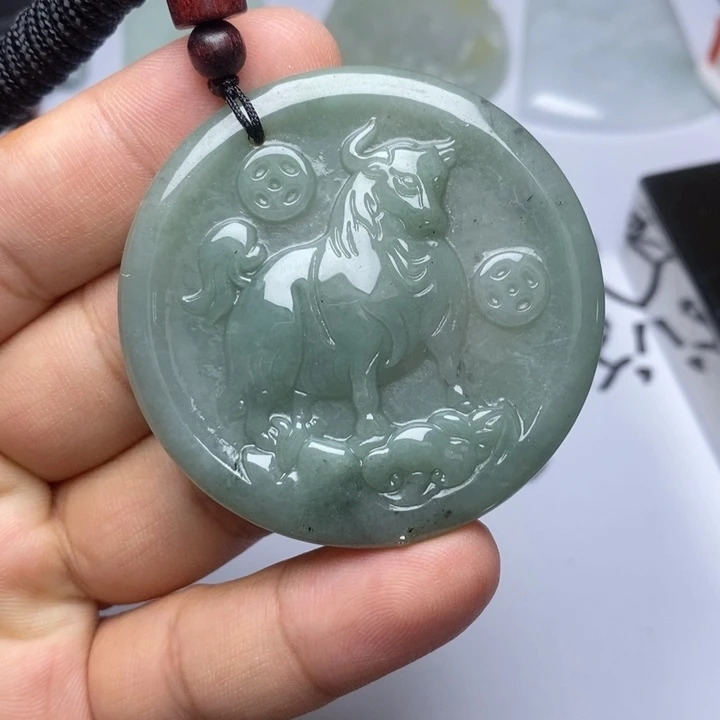 颈饰未镶嵌翡翠翡翠