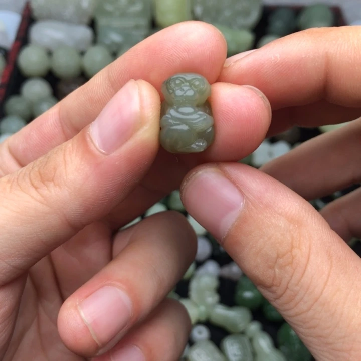 【闪购商品】和田玉未镶嵌颈饰