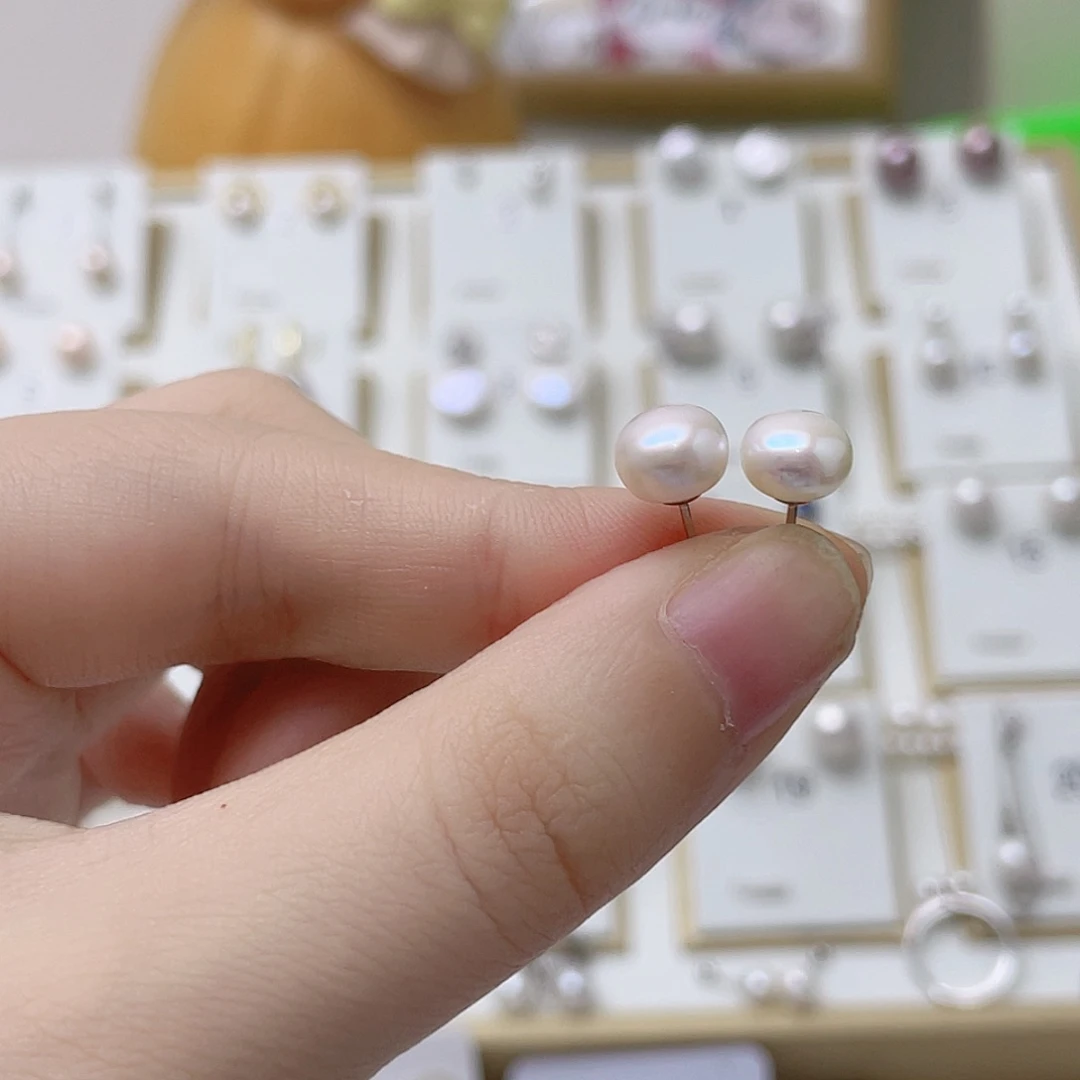 李***怡银S925镶嵌耳饰淡水珍珠