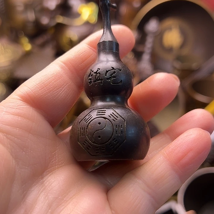 铜22345566778888777