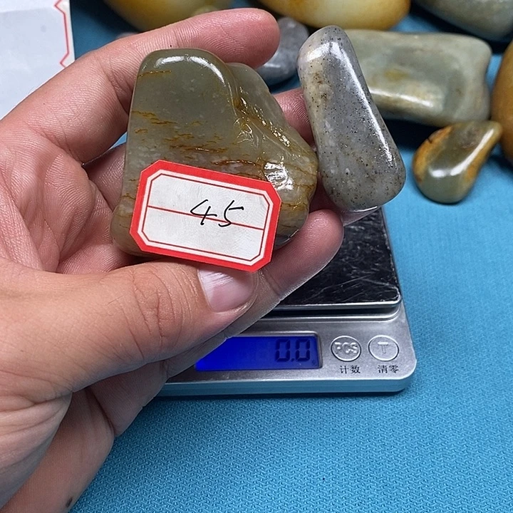 未镶嵌和田玉把件45