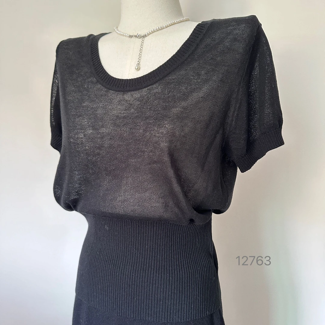 12763（部分无水洗唛，介意慎拍）WANGDAN新款气质收腰短袖