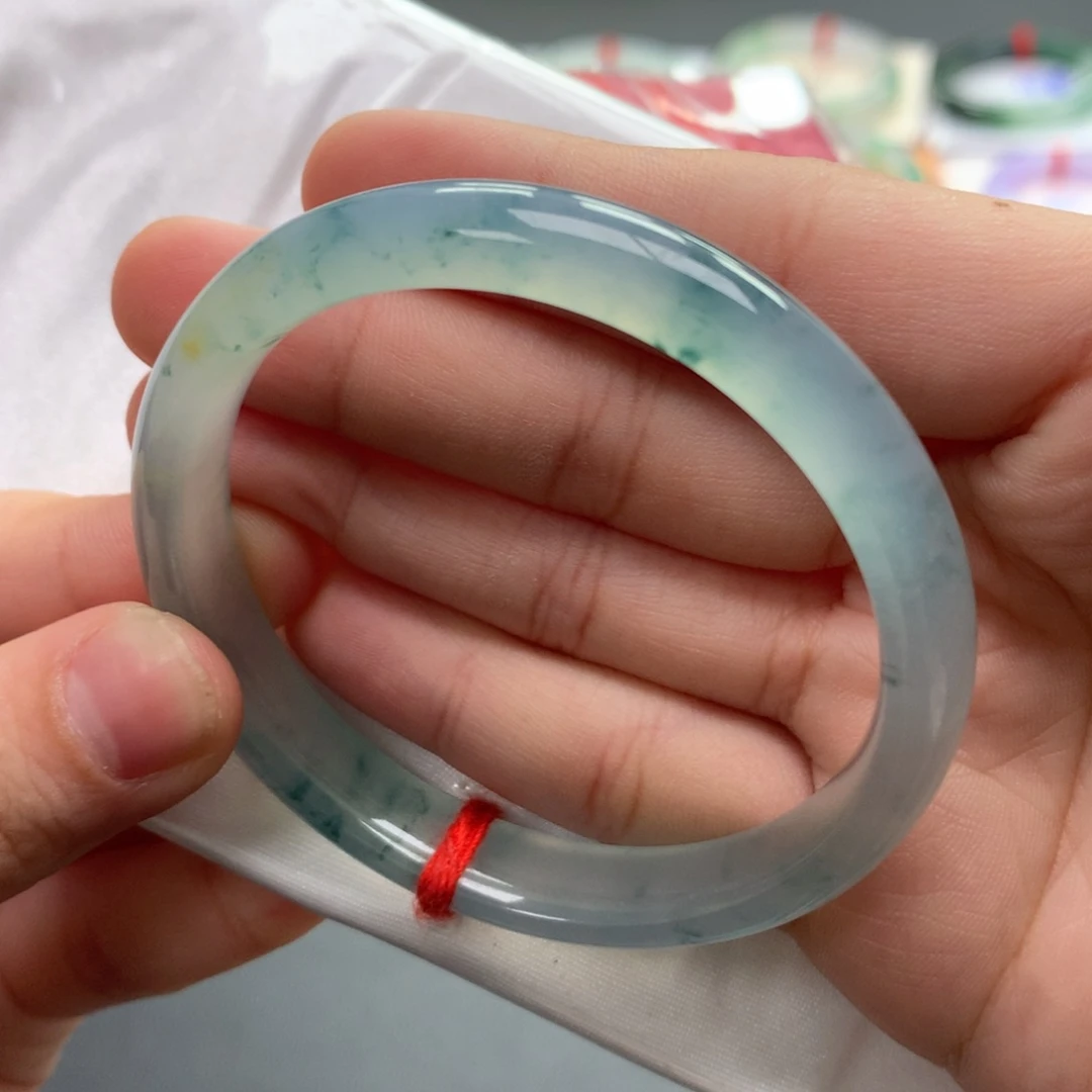 翡翠未镶嵌手镯57号