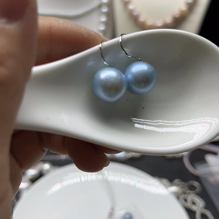 颈饰未镶嵌淡水珍珠