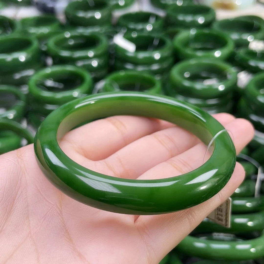 未镶嵌手镯和田玉（碧玉）