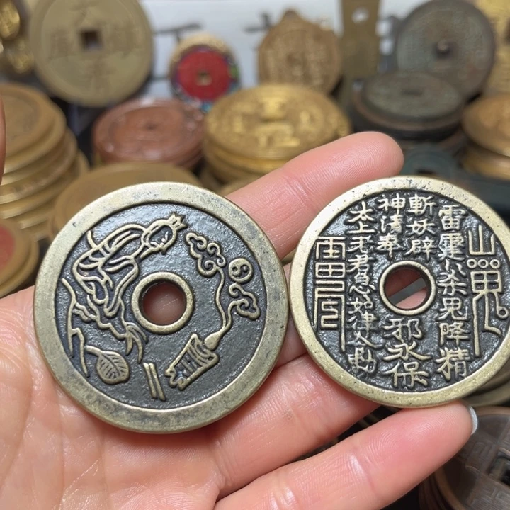 铜现代工艺山鬼一对