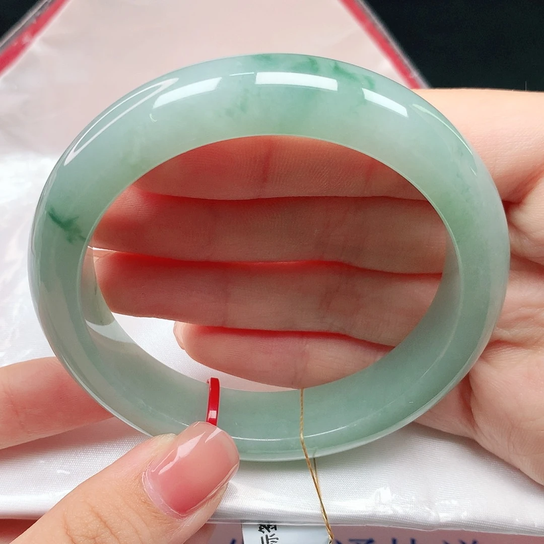 珊***眼未镶嵌手镯翡翠57圈114169