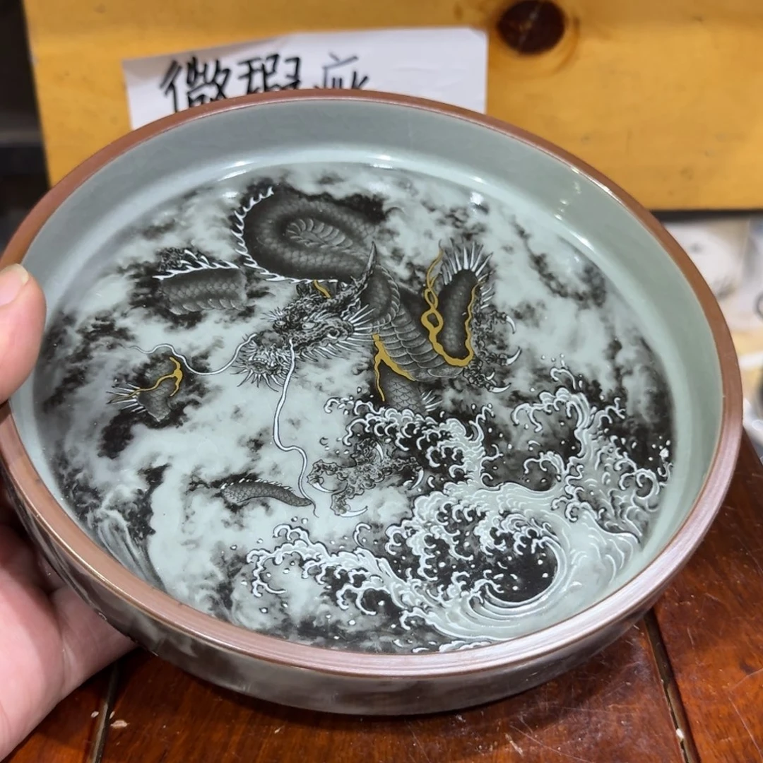 微瑕疵介意勿拍陶瓷器皿X590