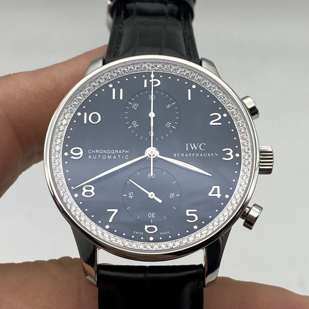 95新 IWC/万国 万国 葡萄牙计时 后镶钻 表径：41mm