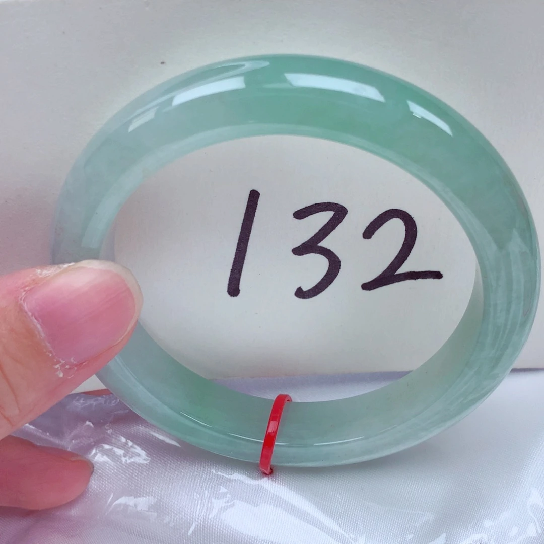 翡翠未镶嵌手镯翡翠