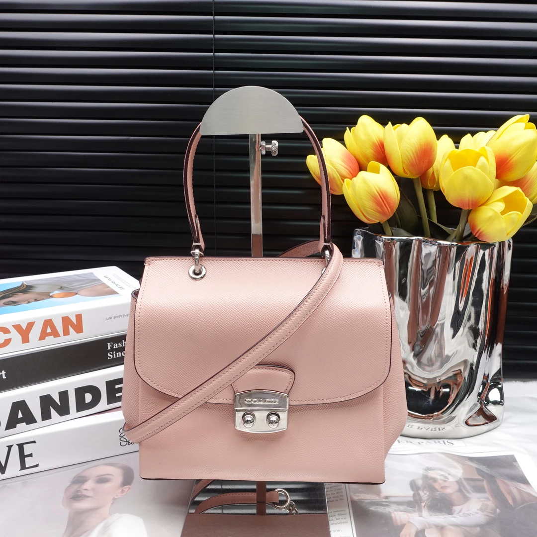 95新 COACH/蔻驰 单肩包/T10235098