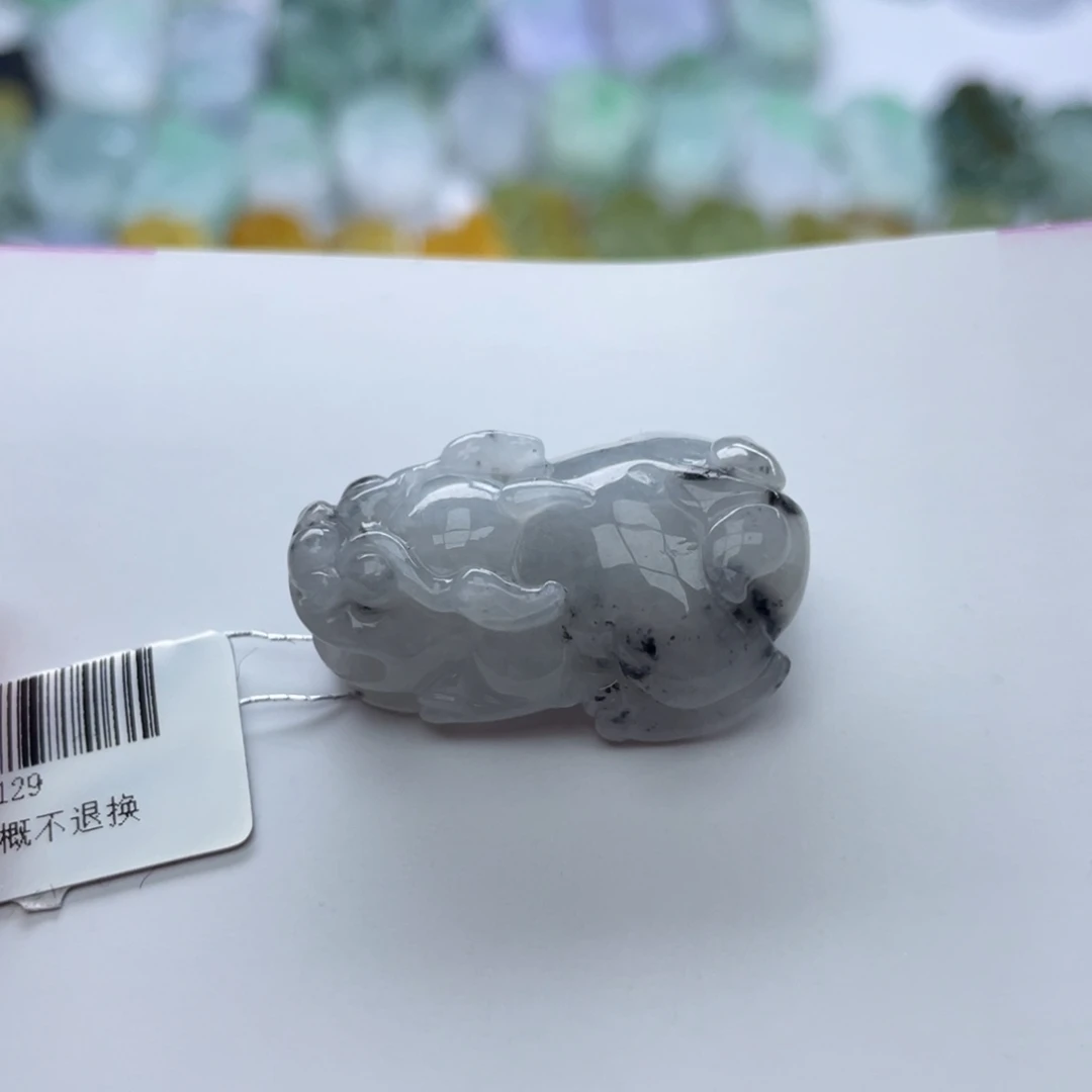 翡翠颈饰未镶嵌貔貅