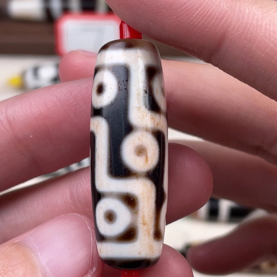 玛瑙/玉髓裸珠38 13 行运九眼图腾天珠