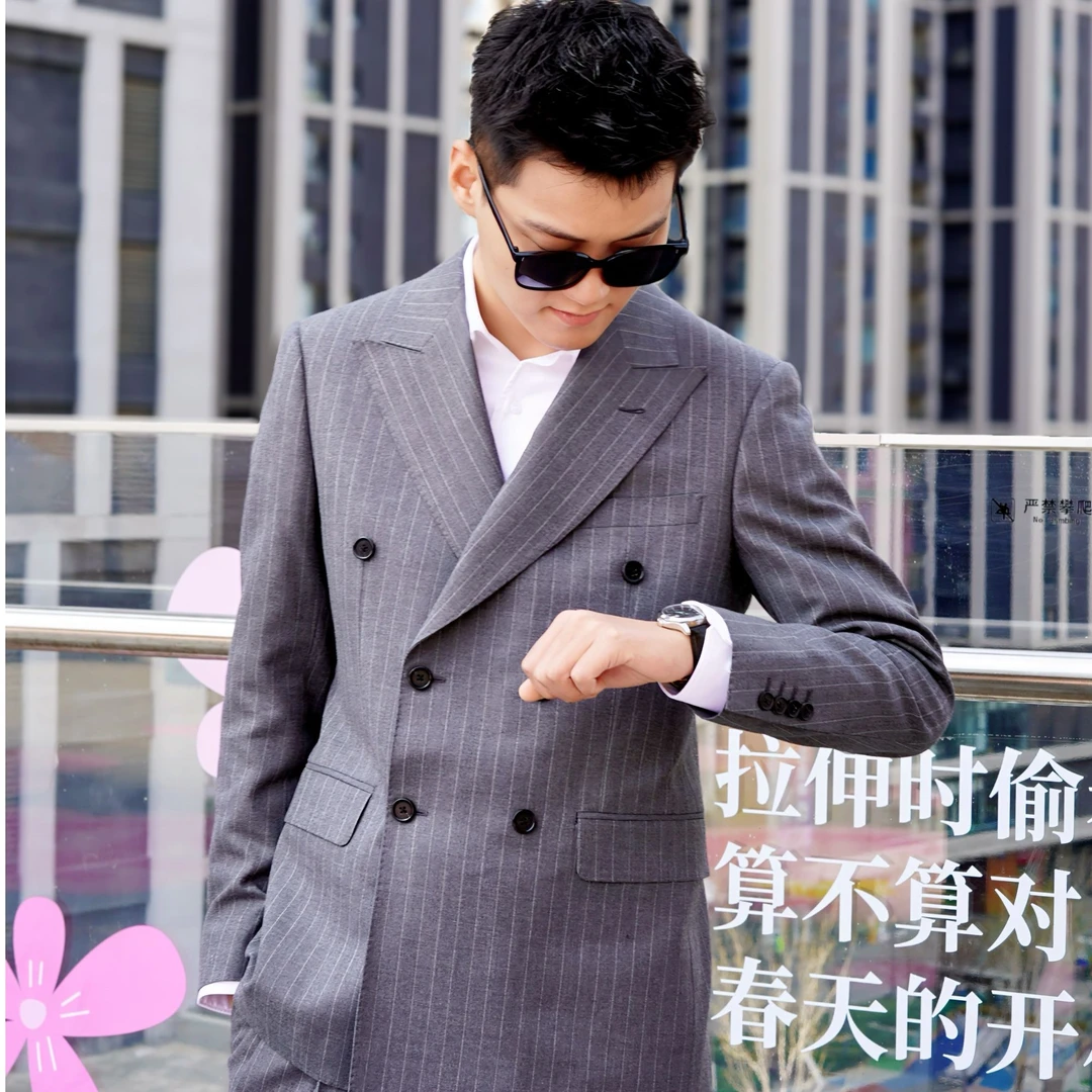 09宝莉·迪梵尼/双排枪驳领西服套装/双排扣条纹西装/