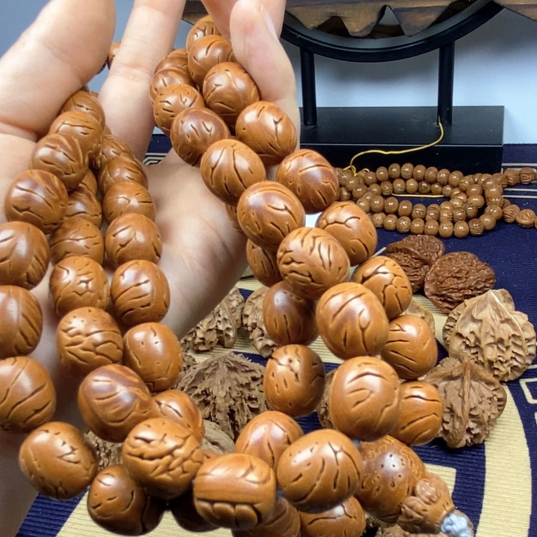 文玩核桃把件k****y秦岭龙纹枣珠子