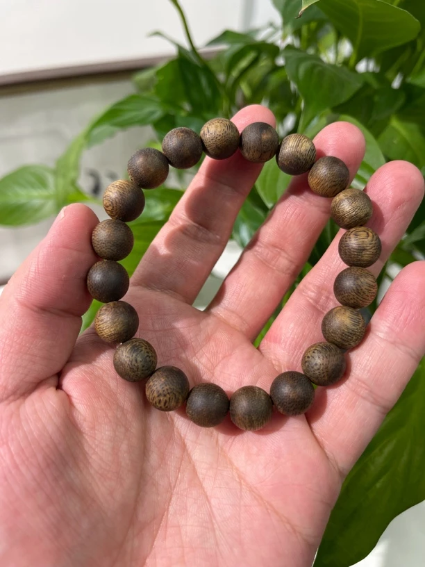 沉水浮 乌身圆叶精品高货 11克 10mm/20颗 莺歌绿奇楠沉香 不压油