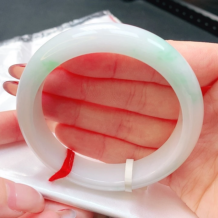 翡翠手镯未镶嵌56正圈